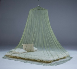 Komarnik za zaščito pred mrčesom - zelena mreža